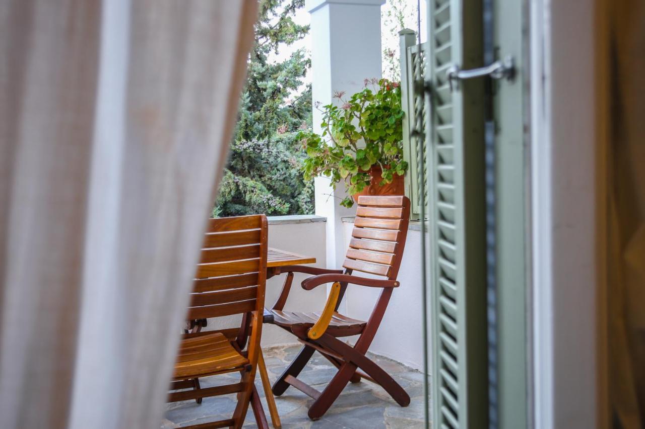 Aparthotel Saint Louis Ándros Exteriér fotografie